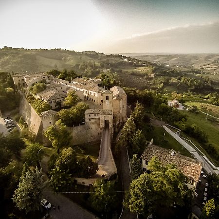 Castello Di Montegridolfo Spa Resort Kültér fotó