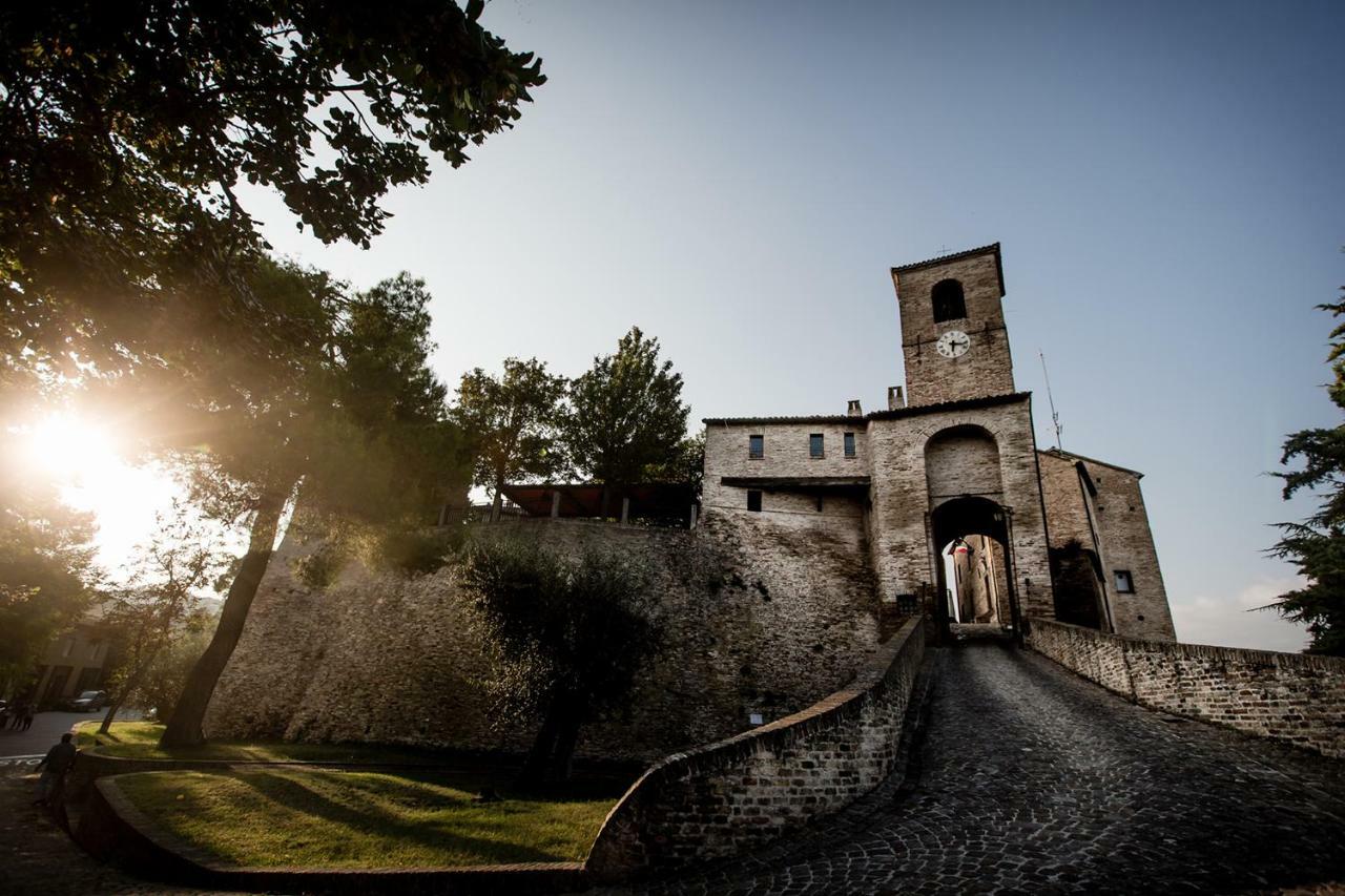 Castello Di Montegridolfo Spa Resort Kültér fotó